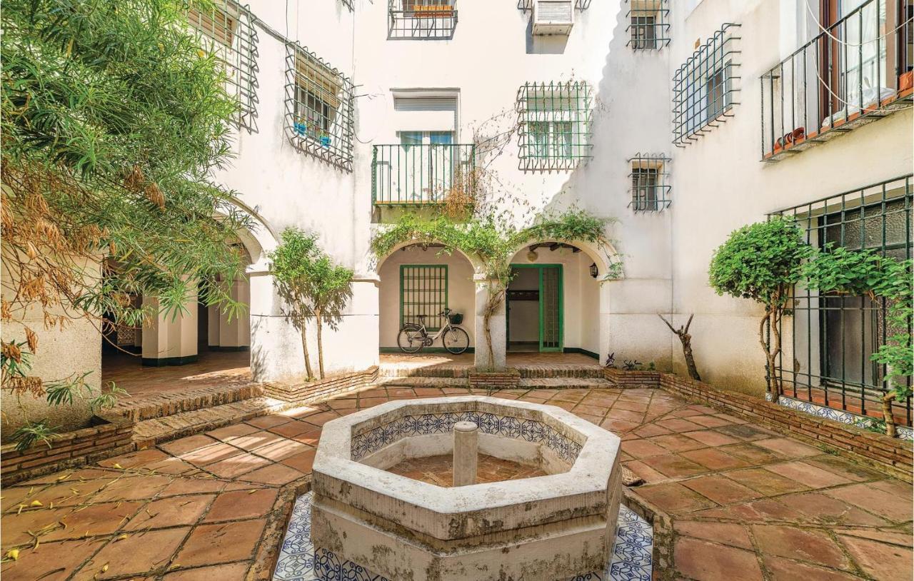 Beautiful Apartment In Cordoba With Kitchenette Exterior foto